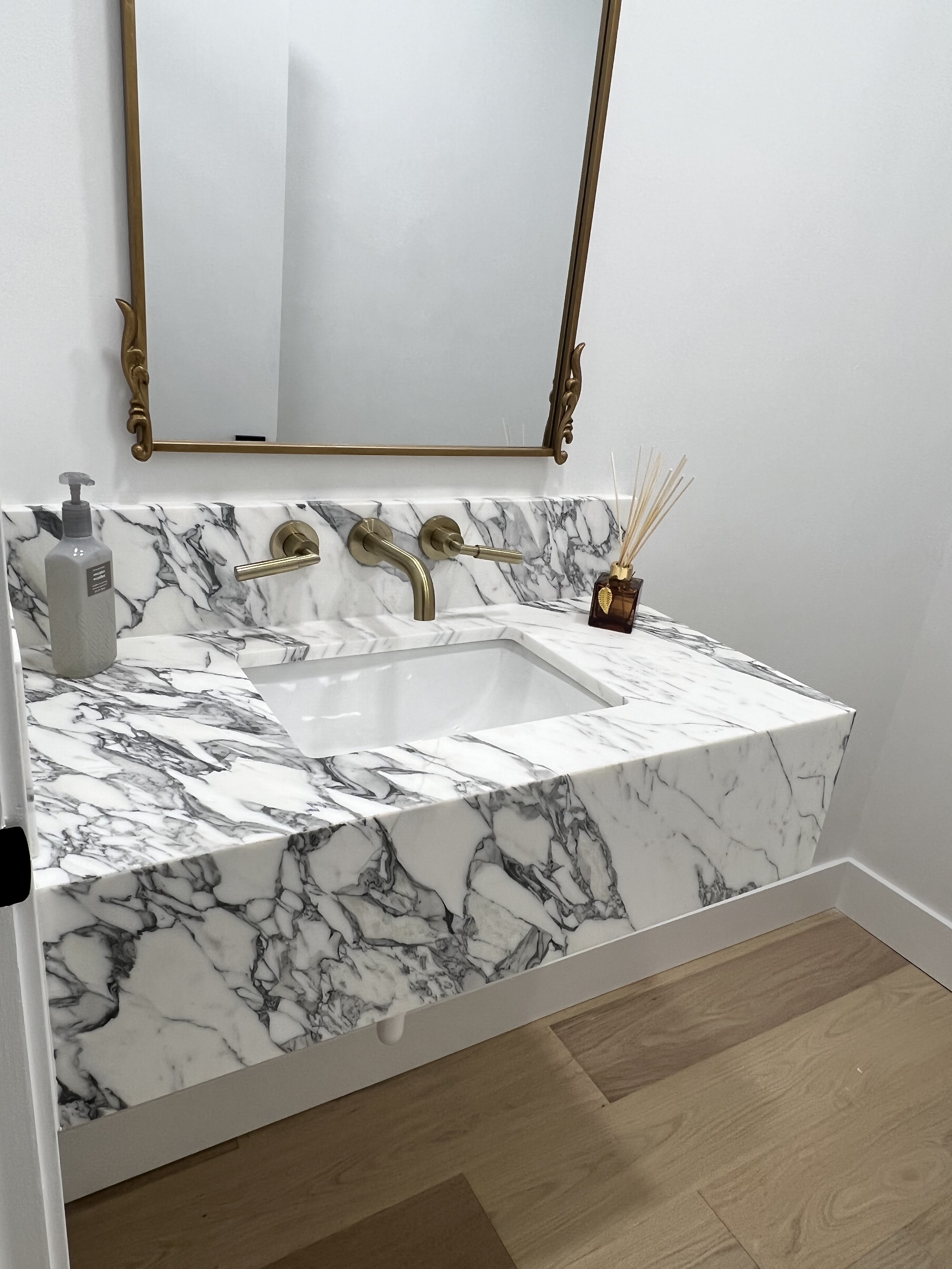 Calacatta Marble