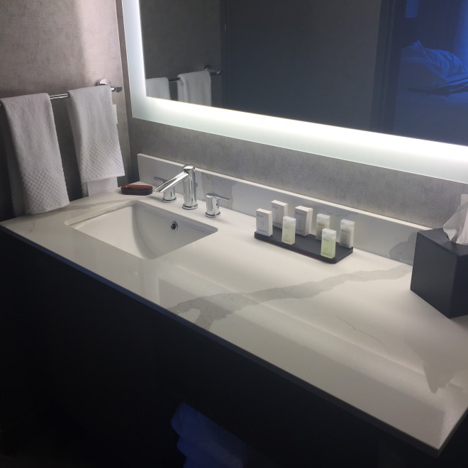 http://Calcutta%20Quartz%20Bathroom